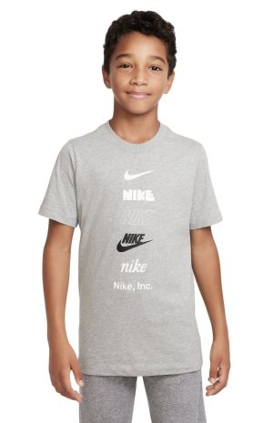 ricky-1909045280.jpg