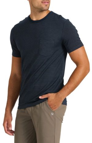 ricky-2024368864.jpg